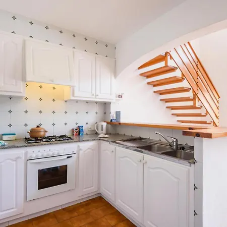 Eulalia Dos Vila Arenal d'en Castell