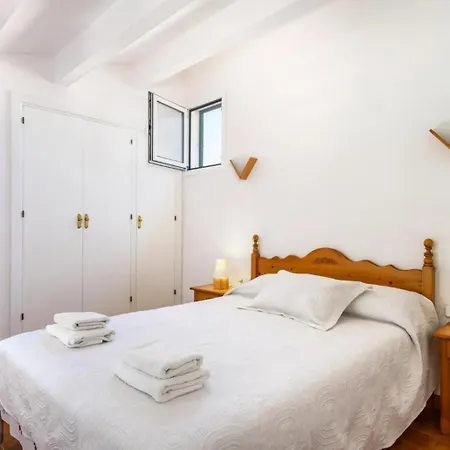 Eulalia Dos 빌라 *